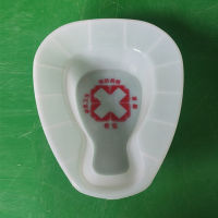 尿盆